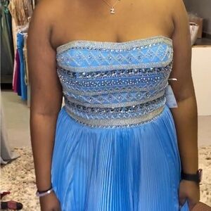 Elegant Blue Pleated Skirt